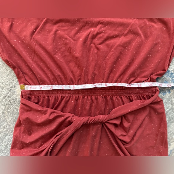 Lululemon Unwind Your Mind Dress Brick Rose / White - Picture 8 of 10